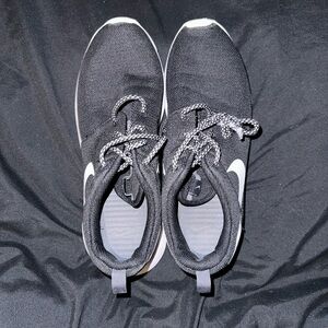 Nike Roshe One Black/White – Men’s Size 8.5